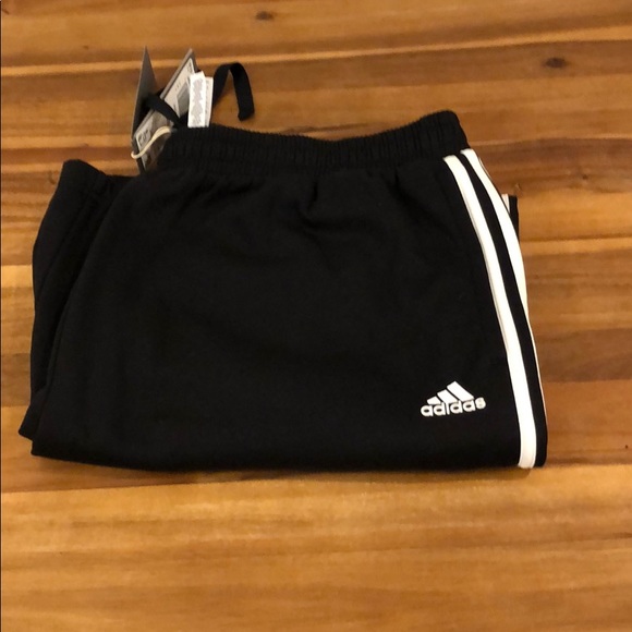 Adidas cotton sweat shorts - Picture 8 of 8
